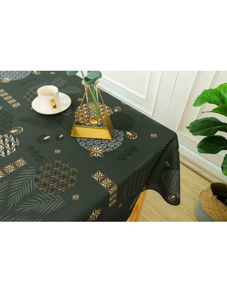 Nappe anti tache rectangulaire "Vickye" 145 x 240 cm (6 à 10 couverts)