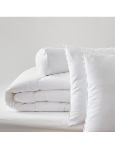 Pack Couette Blanrêve très chaude 260 x 240 + 2 Oreillers 60 x 60 + Polochon 160 Polycoton "Confort" traité Anti Acarien