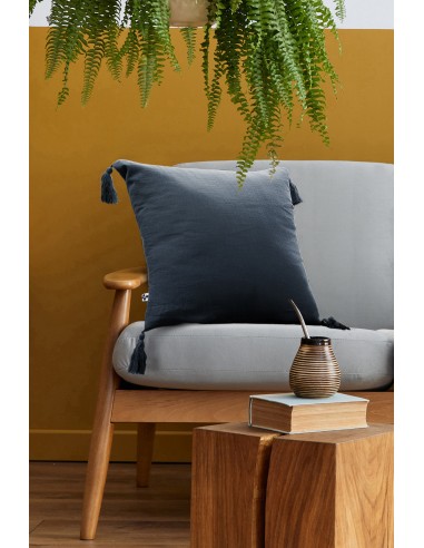 Coussin déhoussable avec pompons...