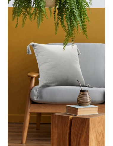 Coussin déhoussable avec pompons...