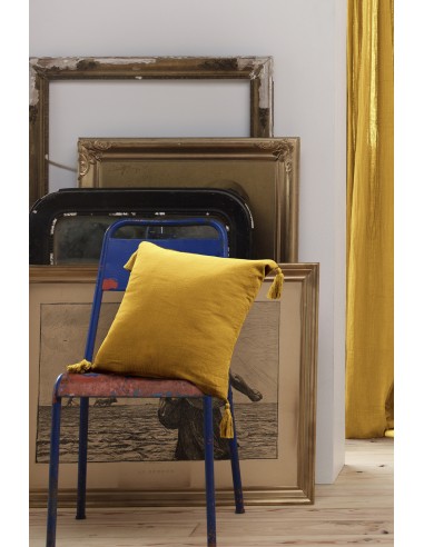 Coussin déhoussable avec pompons...